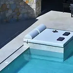 Pothos - Afroditi Collection * Nydri (Lefkada)