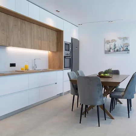 Pothos - Afroditi Collection *