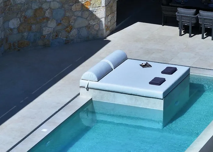 Pothos - Afroditi Collection * Nydri (Lefkada)